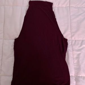 Turtle neck tank top